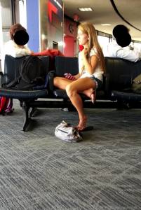Young Teens Feet Candid Spy-m7cbtms252.jpg