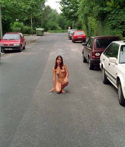 Nude In Public  Public Nudity Flashing Outdoor)-f7cewwlksl.jpg