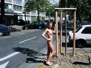 Nude In Public  Public Nudity Flashing Outdoor)-q7cfamxku1.jpg