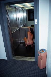 Nude In Public  Public Nudity Flashing Outdoor)-47cexvxwjy.jpg