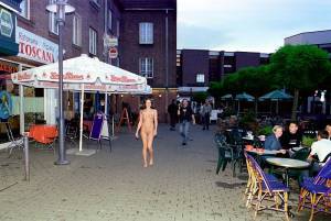 Nude In Public  Public Nudity Flashing Outdoor) PART 2-h7cfbitm5i.jpg