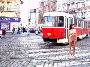 Nude In Public  Public Nudity Flashing Outdoor)-o7cexlvuqg.jpg