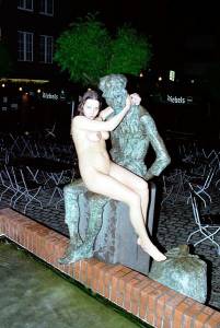 Nude In Public  Public Nudity Flashing Outdoor)-w7cfajrn3d.jpg