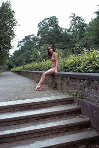 Nude-In-Public-Public-Nudity-Flashing-Outdoor%29-PART-2-17cfas0tuv.jpg