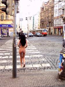 Nude In Public  Public Nudity Flashing Outdoor)-l7cexl8ybs.jpg