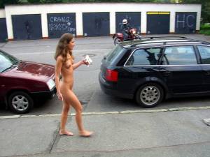 Nude In Public  Public Nudity Flashing Outdoor) PART 2-47cfbfgqyt.jpg