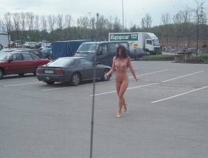Nude In Public  Public Nudity Flashing Outdoor)-57cexvezzy.jpg