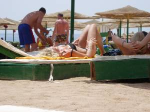 Egypt%2C-Beach-and-Poolside-6-r7c30j5zk4.jpg