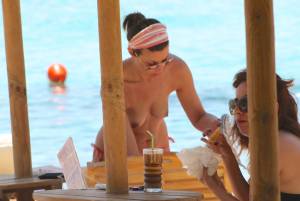 Brunette babe caught topless in Paraga beach, Mykonos!r7c3lxdd0i.jpg