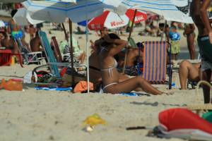 Rio-de-Janeiro%2C-Saquarema-Beach-h7c44d5gip.jpg