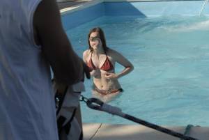 Teen Nippleslip In Swimming Pool (Friend of my sister)n7c4vf4u1l.jpg