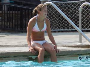 Gorgeous Teen in a Bikini Poolside-d7c5sjntqc.jpg