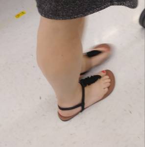 Wifes Sexy Sandaled Feet [x29]-c7c8ptnpw4.jpg