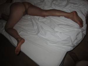 Meine schlafende Frau - nackt und mit weit gespreizten Beinen x33-x7cjdo1o7o.jpg