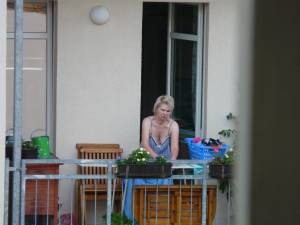 Spying German Girl Next Door (221 Photos)-37clkwak64.jpg