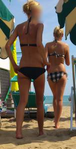 Italian Swimming Pool And Beach 2012d7cpghg2ow.jpg