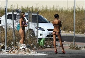 Streethookers Madrid (Villaverde)-47cs4l2t25.jpg