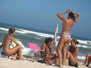 Sexy-Beach-Teens-Secretly-Recorded-%5Bx35%5D-b7ctt3f44u.jpg