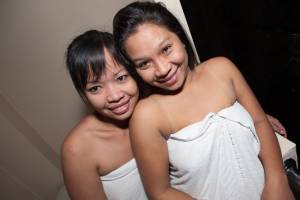 Asian-Lesbian-Couple-x25-j7cuv06uwl.jpg
