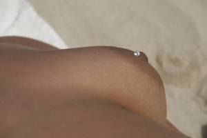 Nudist Mother Beach (75 Pics)z7cxn2bjw3.jpg
