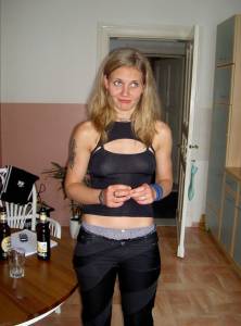 German Blonde Babe 3-Some (174 foto)t7da0s127b.jpg