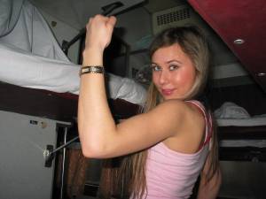 Russian girl 18 yo (28 Pics)-o7dbg08e1s.jpg