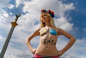 Femen x124-67dc60ogf6.jpg