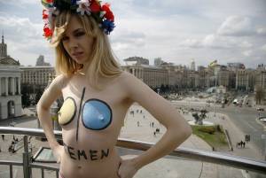 Femen x124-j7dc60lyxh.jpg