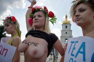 Femen-x124-t7dc60s7tw.jpg