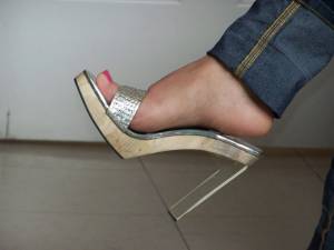 Alejandra - Sexy Feet Honey-17d2ecgt2n.jpg
