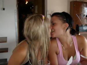 Lesbian Girlfriends On Vacation x97-u7d749wir0.jpg