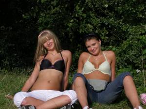 Lesbian Girlfriends On Vacation x97-f7d74j5phr.jpg