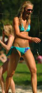 Hot teen bikini candid 2 [x248]-t7d9rjmbvr.jpg