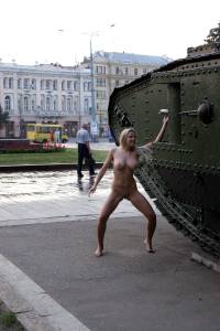 Nude In Public Collection 4654-67d9wfxae3.jpg