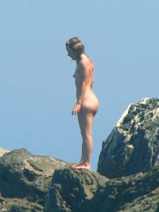 2009, Pelion Greece, nudist girl x19z7djv4unqh.jpg