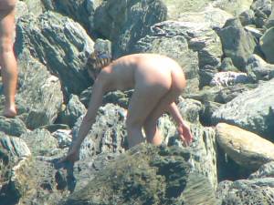 2009, Pelion Greece, nudist girl x19-b7djv4ohmu.jpg