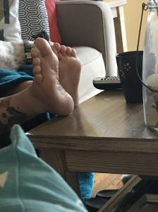Sexy-candid-feet-Jennie-%5Bx53%5D-s7dln0lt2e.jpg