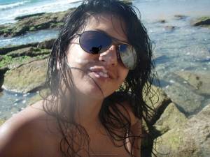 Hot wife Latina in her holiday [x243]-37dm1bjhy7.jpg