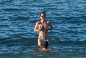 Marion Cotillard Nude, Topless Showing her Tits, Nipples, Pussy [x150]-m7dm4wjq5m.jpg