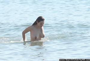 Marion Cotillard Nude, Topless Showing her Tits, Nipples, Pussy [x150]-e7dm4tmneh.jpg
