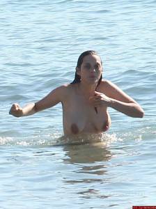 Marion Cotillard Nude, Topless Showing her Tits, Nipples, Pussy [x150]-l7dm4uuy2f.jpg