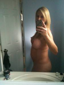 Sexy-pregnant-wife-x72-o7dp87ab1s.jpg