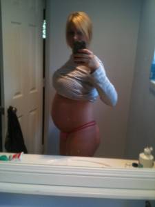 Sexy-pregnant-wife-x72-57dp87k0gj.jpg