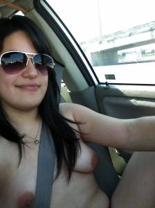 Latina Exhibitionist Naked in Public Flashing [x64]-67dtf93l0o.jpg