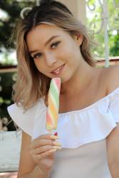 Angelina-Ash-Ice-Cream-120-pictures-6048px-k7dunhqipu.jpg
