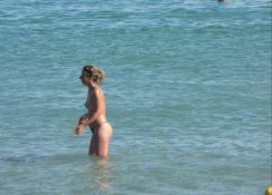 Beach-Fun-in-Cannes-%28134-Pics%29-u7dvr1cdrq.jpg