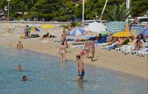 Topless Girls at the Beaches of Croatia (87 Pics)-b7dvurxqj7.jpg