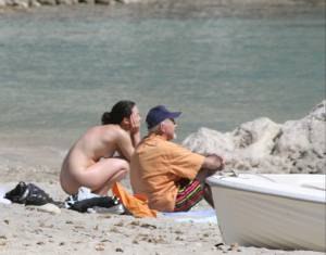 Croatian Nudist Beach (100 Pics)-d7dx5gk1t7.jpg