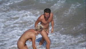 Sex at Varna Beach (96 Pics)-k7dx852vg7.jpg