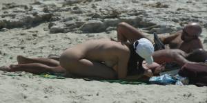 Croatian Nudist Beach (100 Pics)m7dx5iotlo.jpg